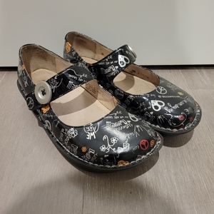 Alegria by PG Lite - Paloma Mary Jane shoes | 38 | patent leather Peace & Love
